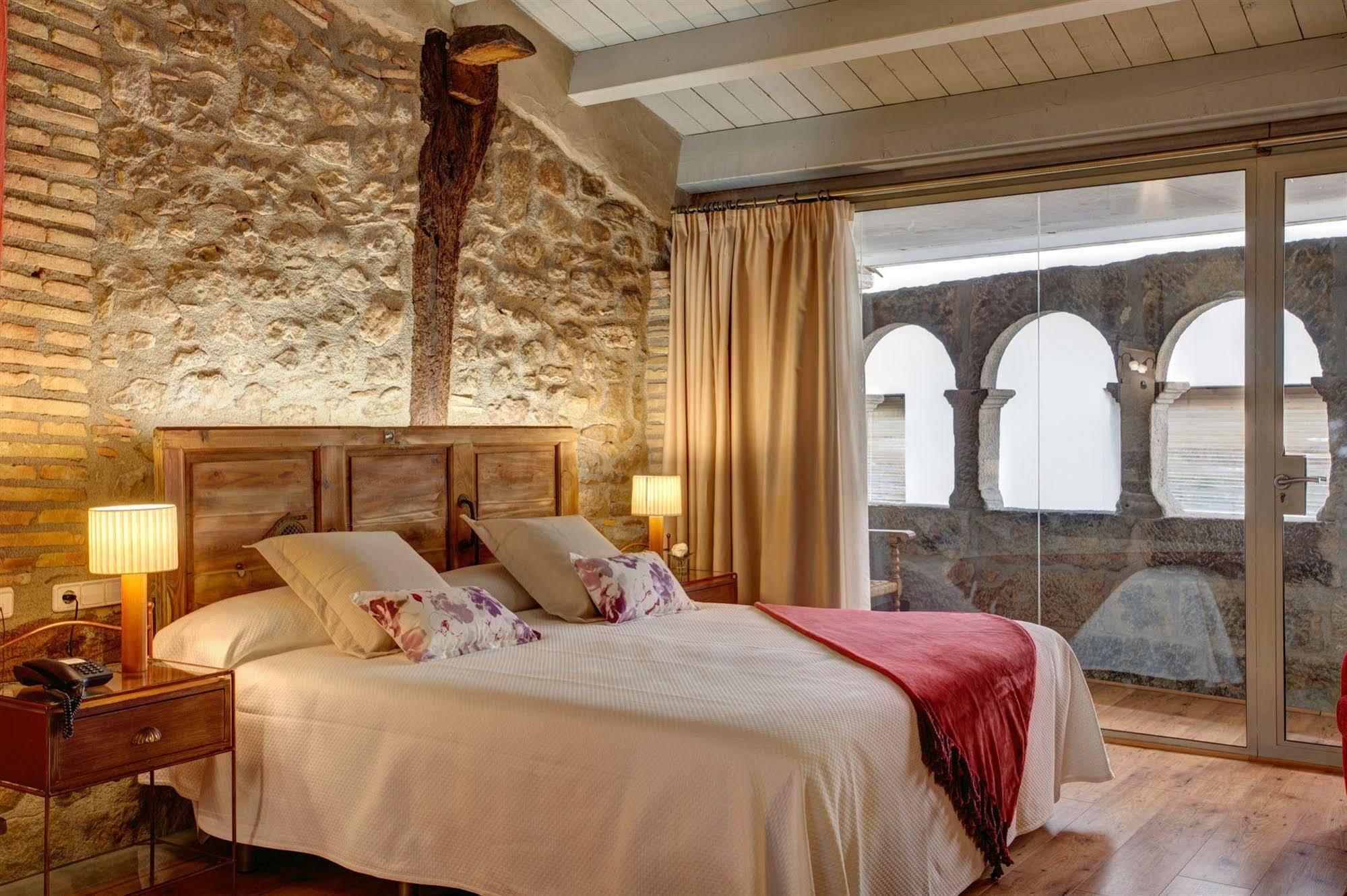 Hotel La Freixera سولسونا المظهر الخارجي الصورة